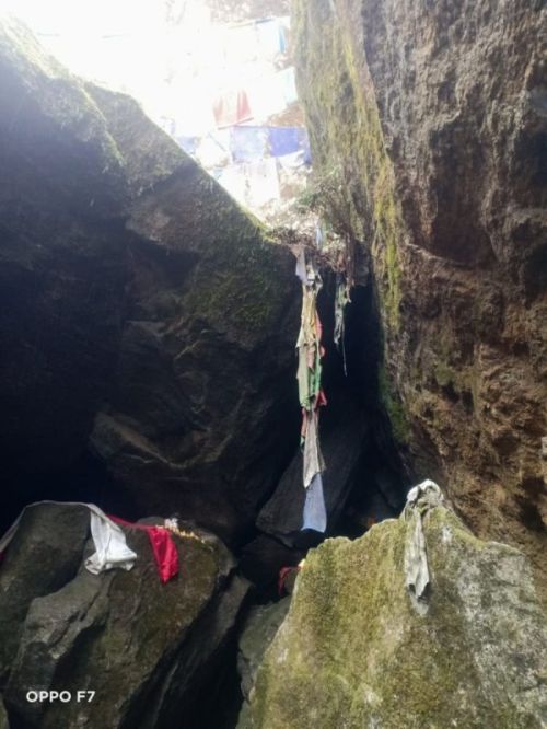 Cave Trekking to Lharynyngpu
