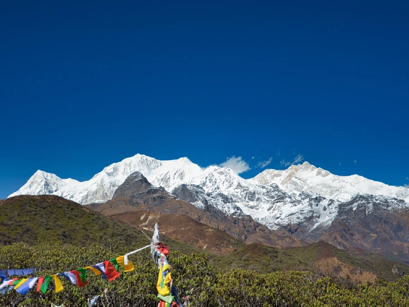 Singelela-Goechela trekking Image