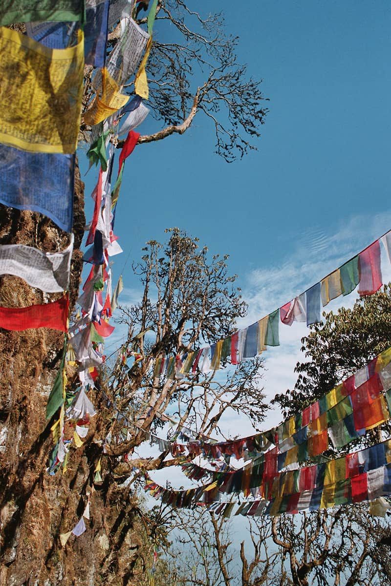sikkim.ch | Nordostinidien und Sikkim Reisen - Bild zu Sikkim heilige Höhlen Trekking- und Wanderreise